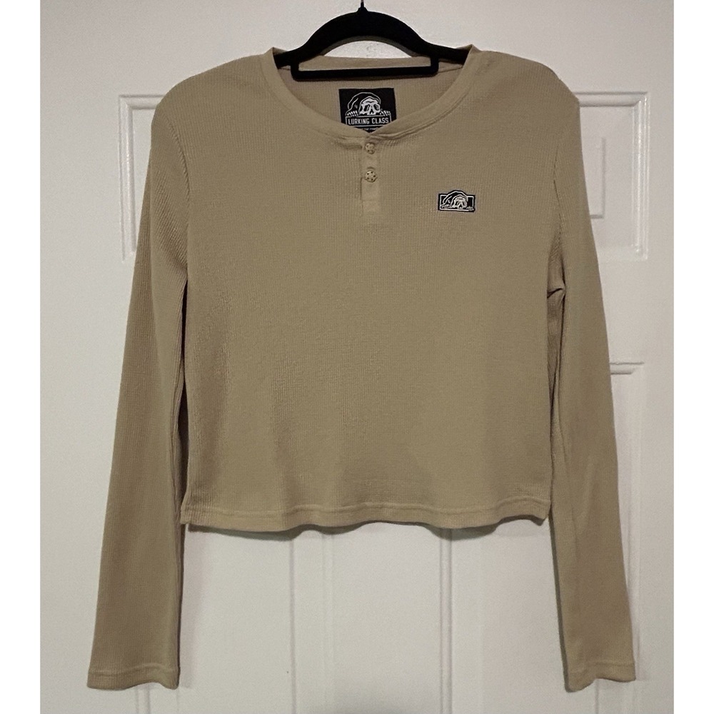 Lurking Class by Sketch XL Tank Old English Cream Thermal Long‎ Sleeve Crop Top